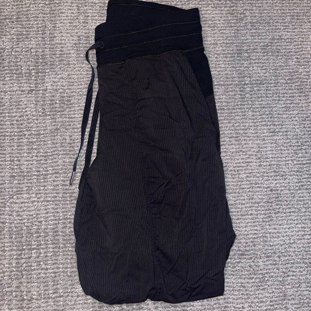 LULULEMON Studio Joggers
